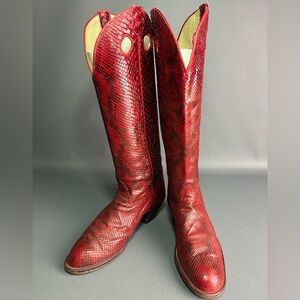 Elegant Red Snakeskin Women's Boots